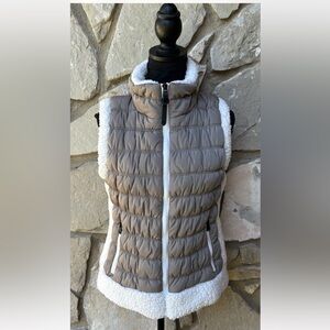 Calvin Klein Vest S/M Gray Taupe Performance Sherpa Accents Excellent